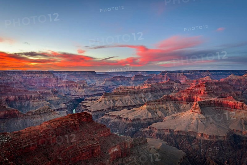 Gorge of the Grand Canyon at sunset