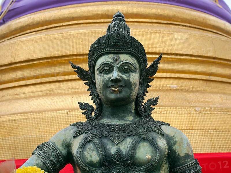Buddha statue at Wat Saket Ratcha Wora Maha Wihan