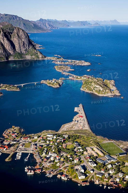 View from Reinebringen