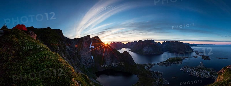View from Reinebringen