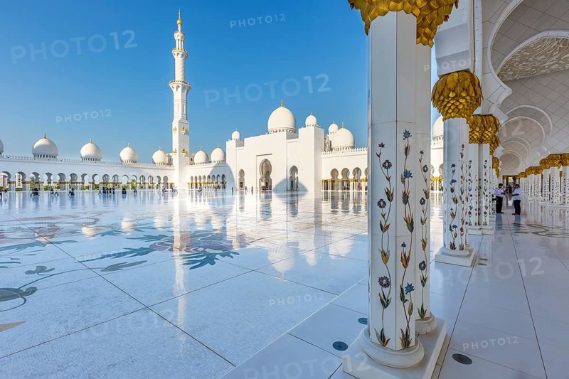 Courtyard of the Sheikh Zayed Mosque