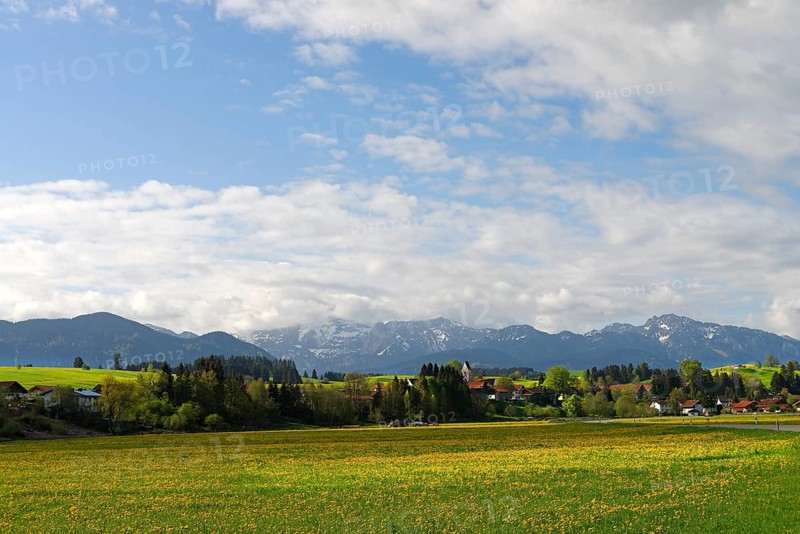 Prem and view towards Hochplatte