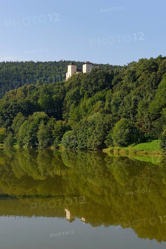 Burg Lockenhaus castle and castle lake