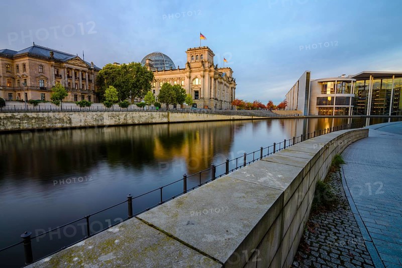 Spree river and the Reichstag building