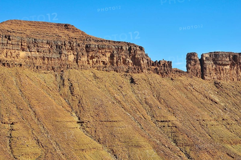 Mountain scenery at Amogjar pass