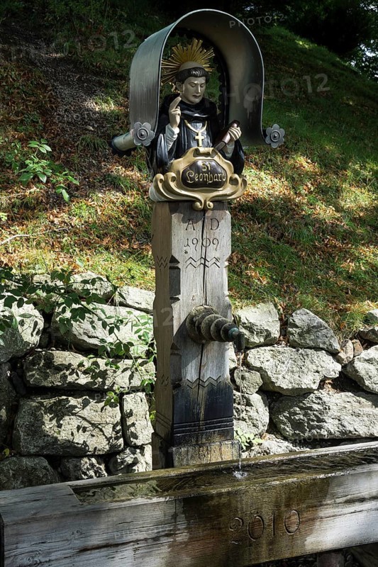 Wood sculpture of holy St. Leonhard