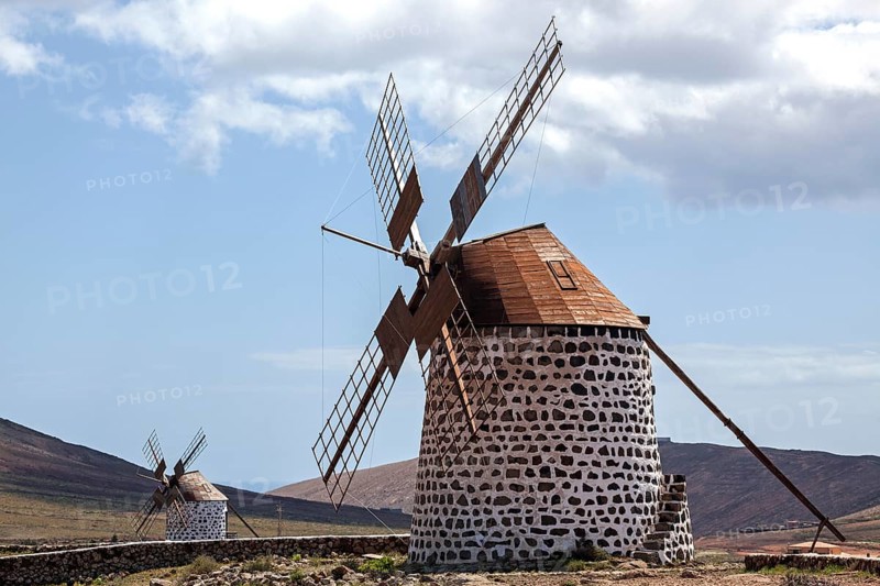 Windmill in Villaverde