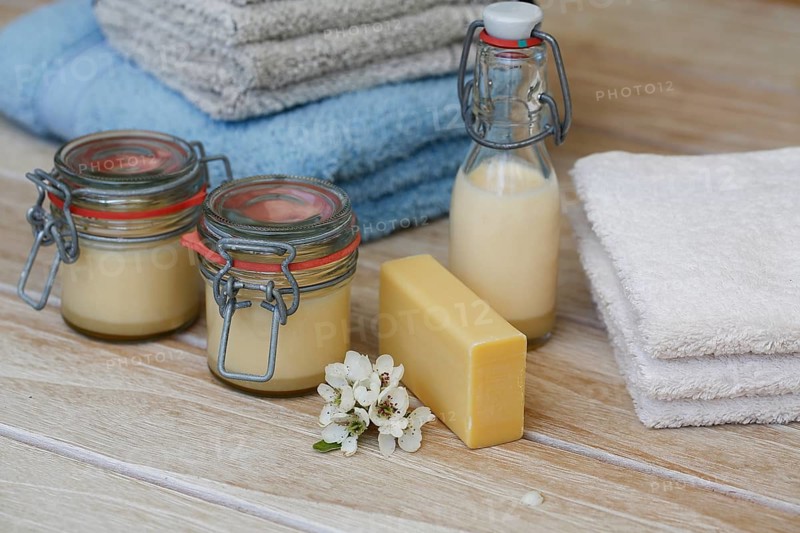 Soap piece with terry towels