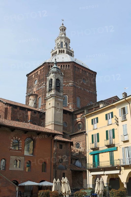 Cathedral and Broletto