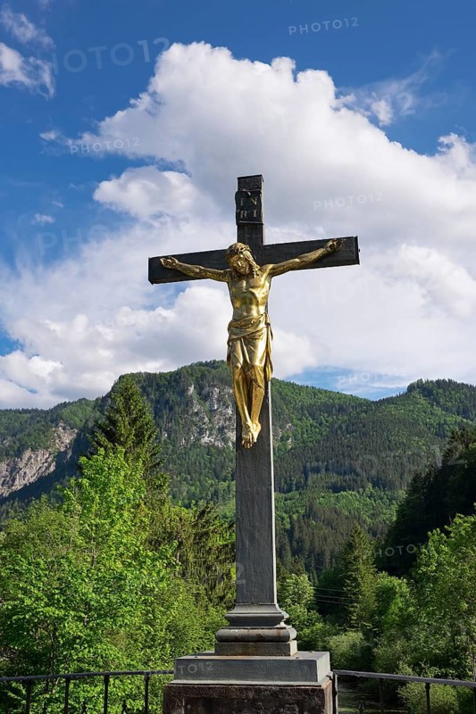 Crucifix on the Topperbrucke bridge