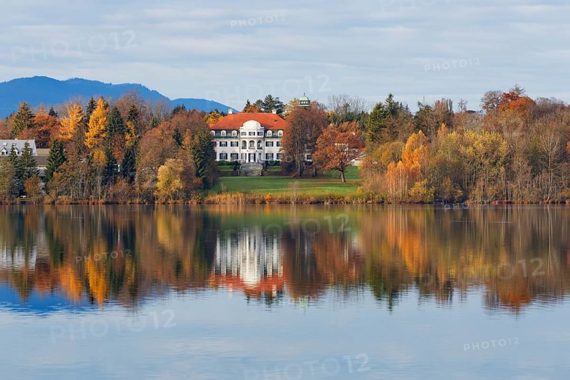 Riegsee with Neuegling castle