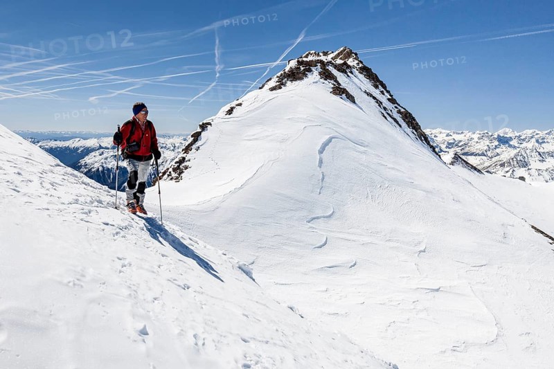 Ski tourer
