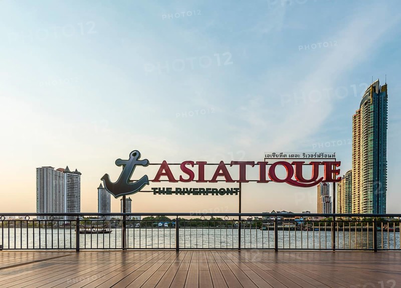 Asiatique riverfront