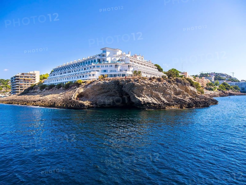 Hotel Sentido Punta del Mar on the coast of Santa Ponca