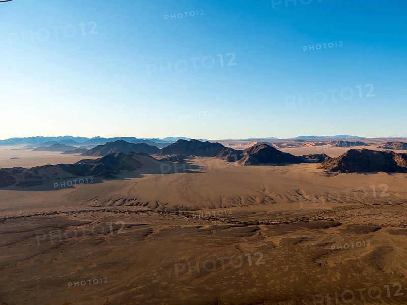 Tsaris Mountains