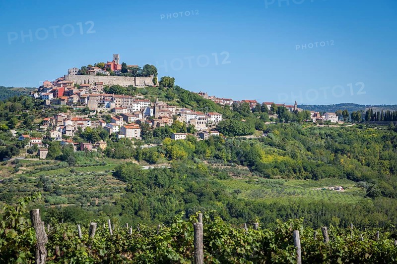 Idyllic village on hilltop with Venetian fortress