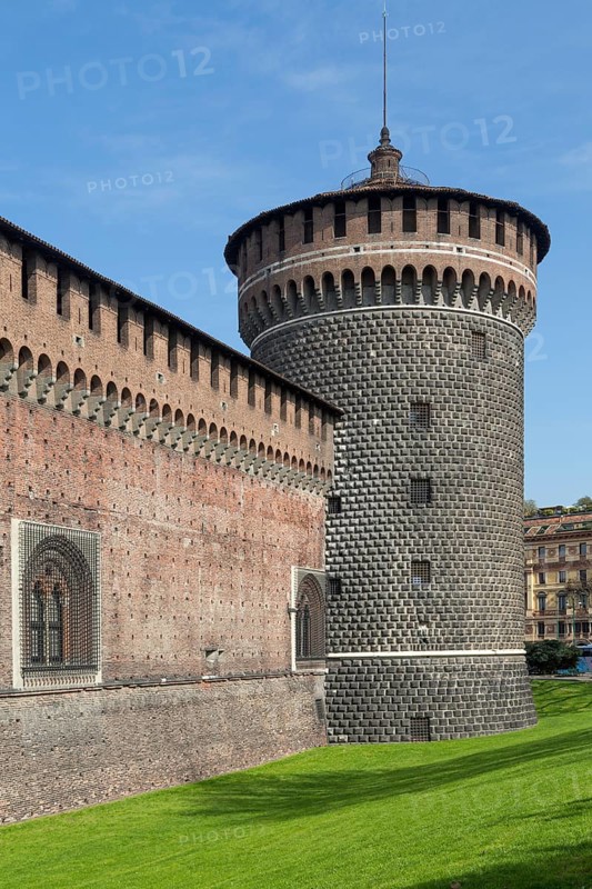 Defence tower and outer walls of Sforza Castle