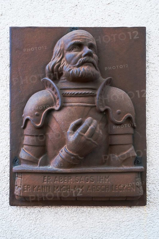 Bronze plaque with the portrait of the Frankish Imperial Knight Gotz von Berlichingen