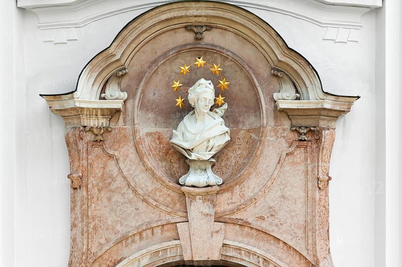 Marie bust on the west facade Marienmuenster 1720