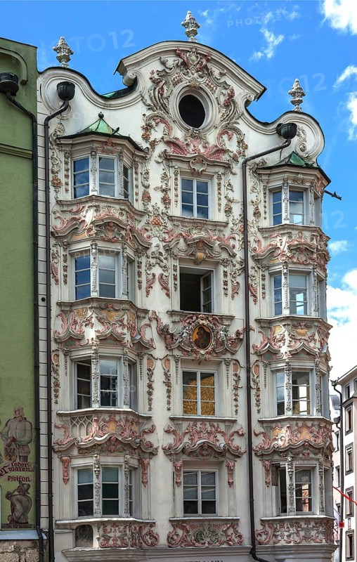 Helblinghaus with baroque stucco