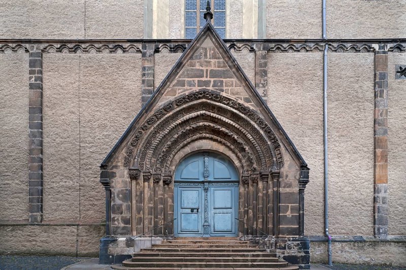 Romanesque entrance portal