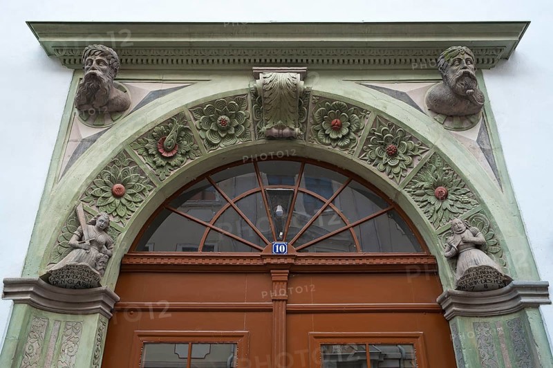 Renaissance portal