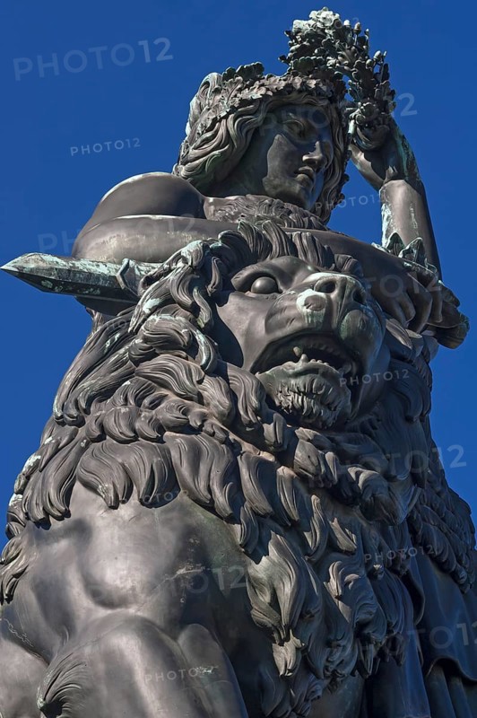 Bavaria with lion and laurel wreath