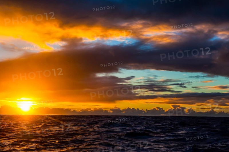Sunrise over Tau Island