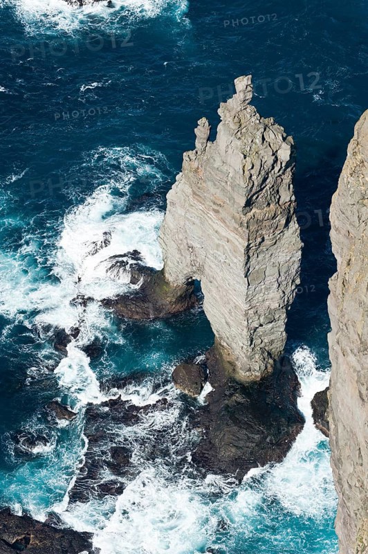 View of the sea with Risin pinnacle