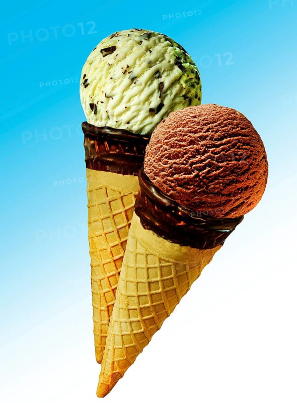 Two ice cream cones with scoops of ice cream