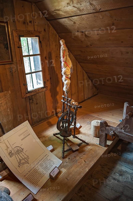 Old Spinning Wheel