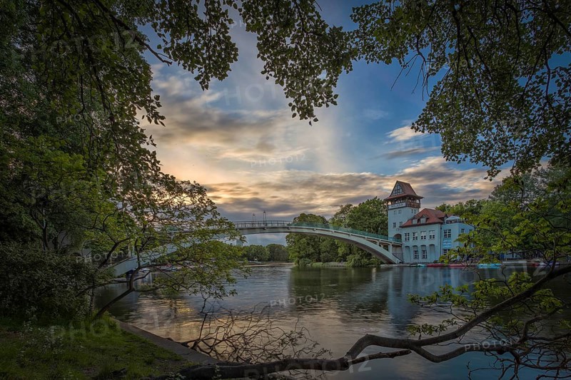 Abteibrucke bridge and Insel der Jugend islet