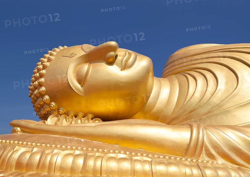 Giant Buddha statue
