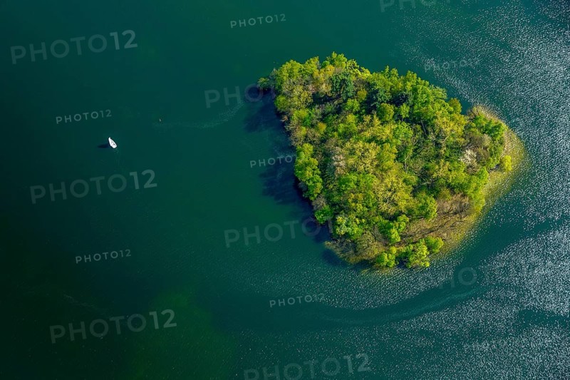 Island in Lake Unterbach