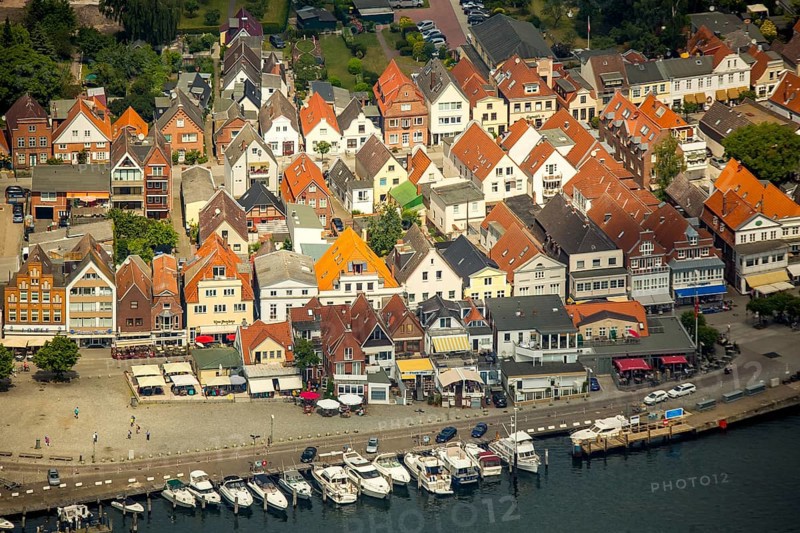 Historic centre and mole