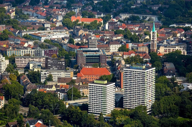 Maritim Hotel and Maritim high-rise residential building