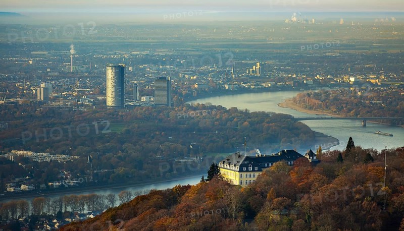 Federal Guest House Hotel Petersberg with Cityscape