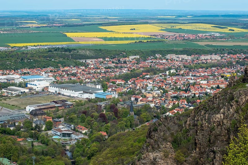 View from the Hexentanzplatz onto the town of Thale and the Harz mountains