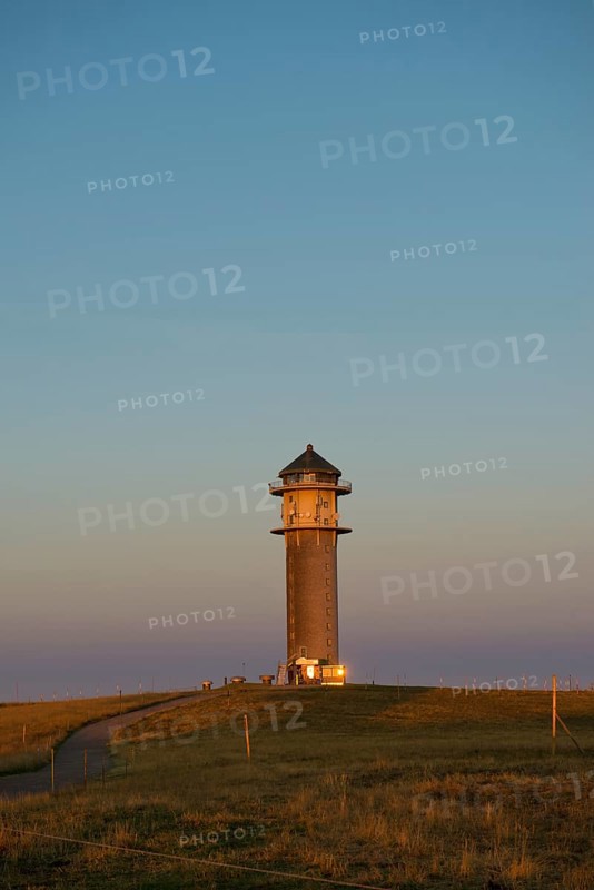 Sunrise at Feldberg tower