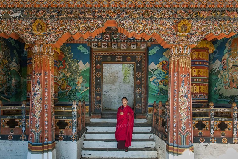 Monk at Trongsa Dzong