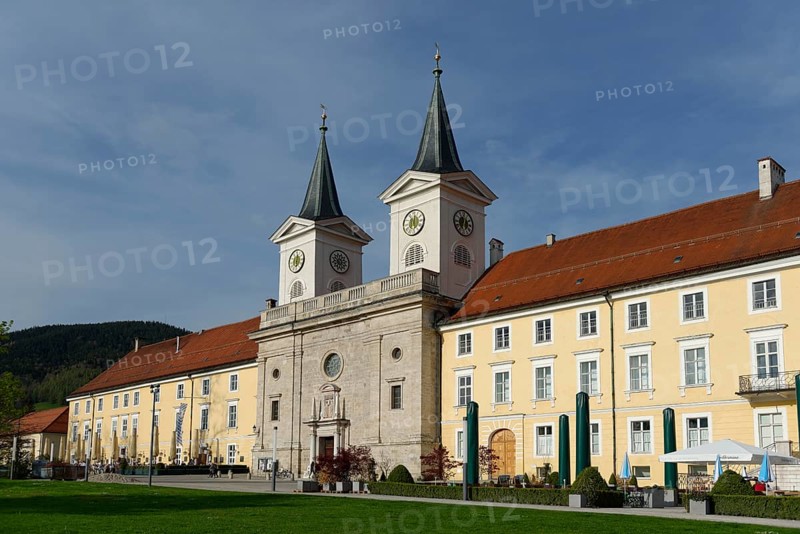 Tegernsee Castle with Braustuberl