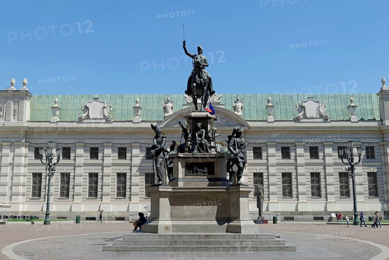 Piazza Carlo Alberto