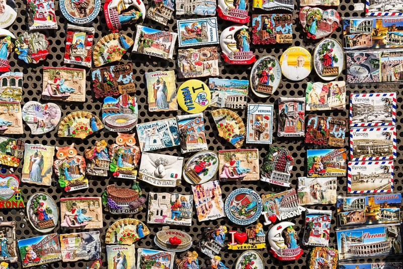 Souvenirs