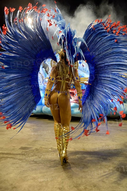 Samba dancer from behind