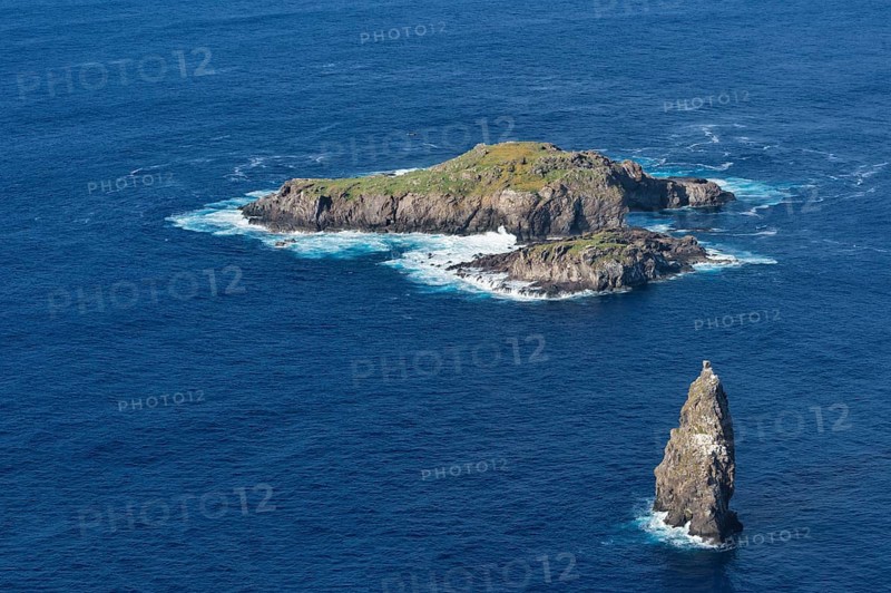 Moto Nui Islet