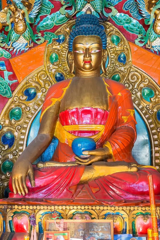 Statue inside a Buddhist temple