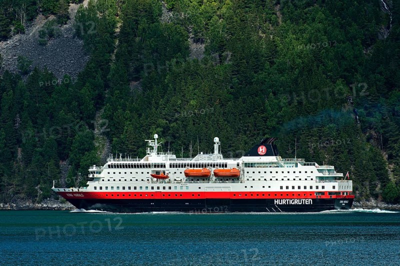 Ship Kong Harald of the shipping company Hurtigruten ASA in Storfjord
