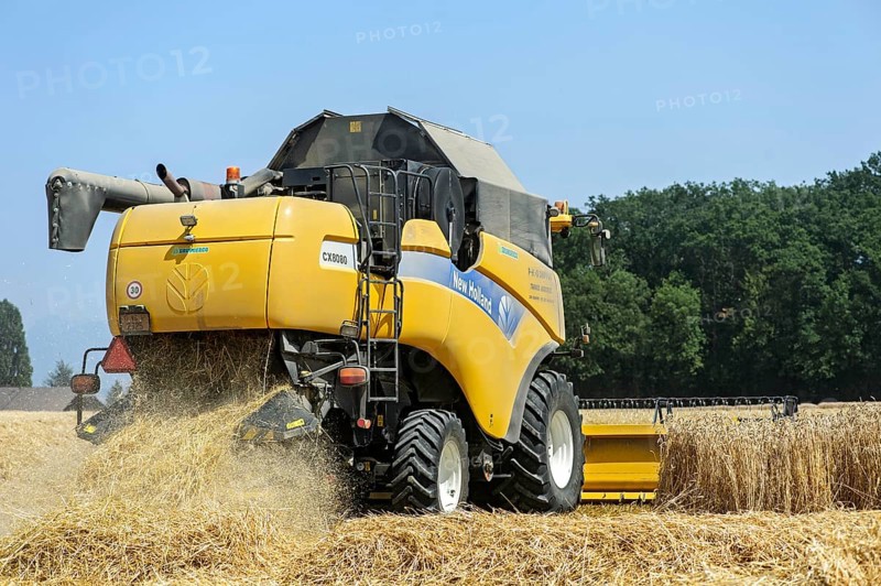 New Holland CX8080
