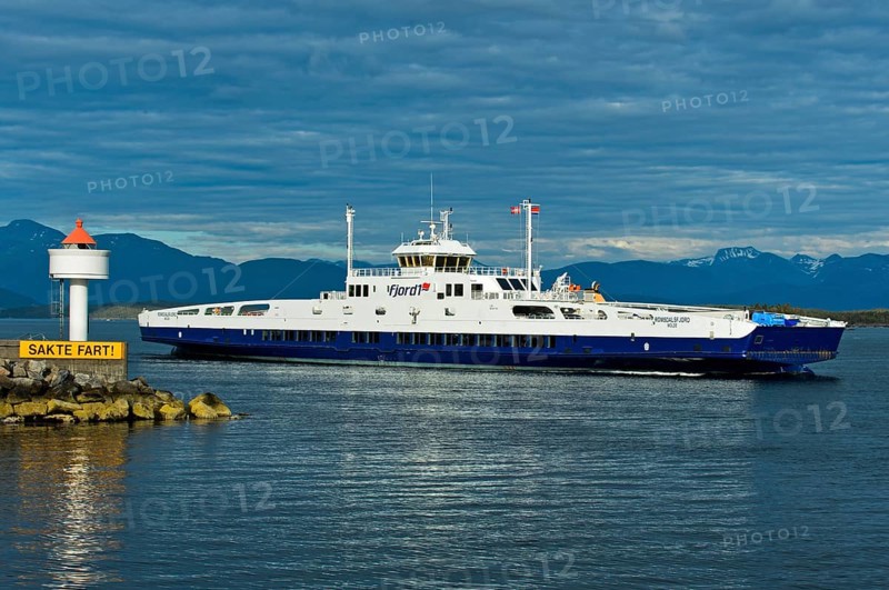 Romsdalsfjord ferry powered by liquid natural gas