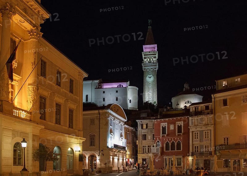 Night scene with Venetian house